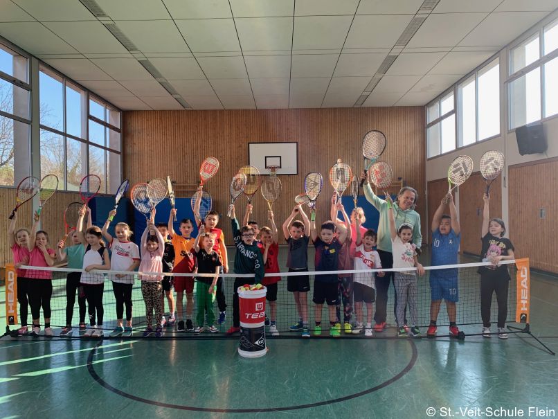 Tennis-Schnupperaktion an der St.-Veit-Grundschule – TC Flein bringt Schwung in den Schulsport!