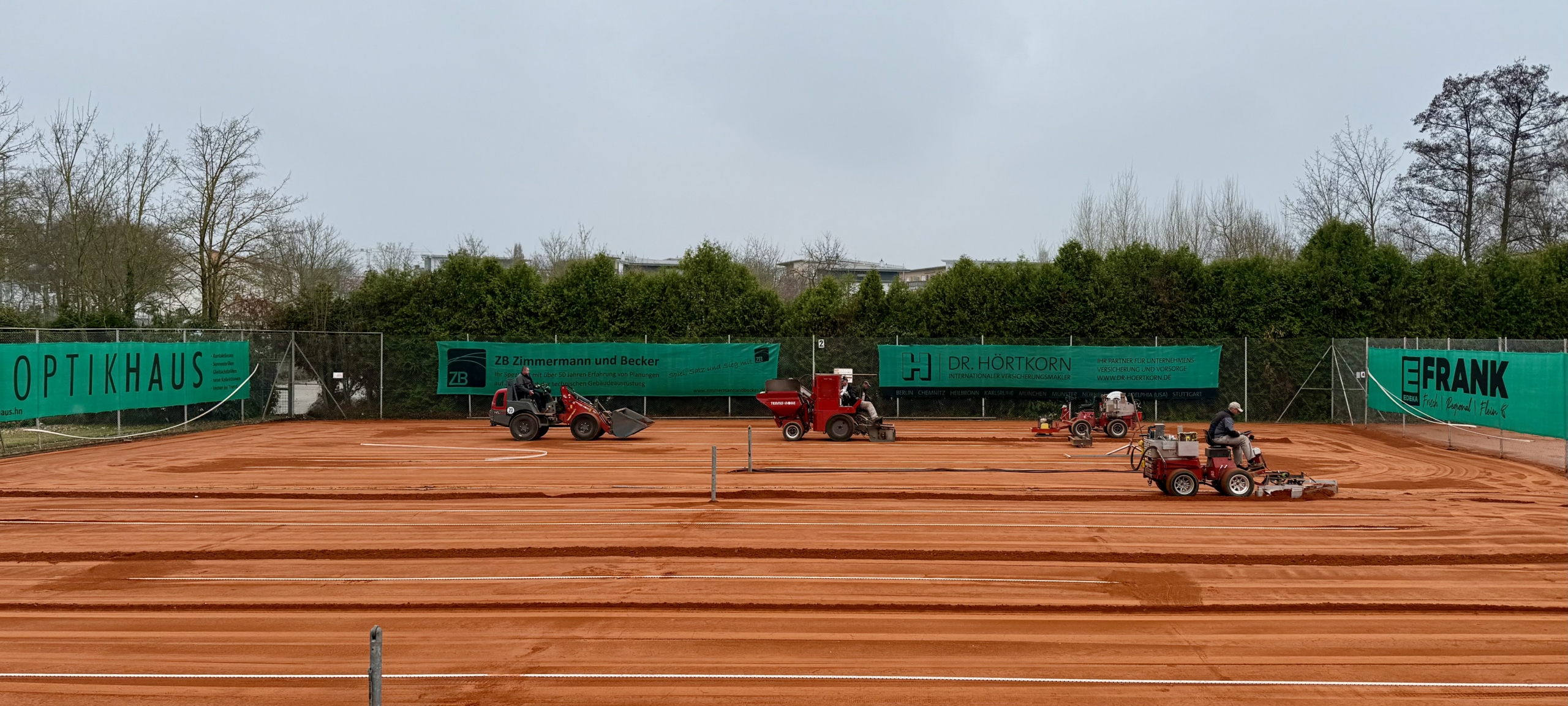Frühlingserwachen auf unserer Tennisanlage